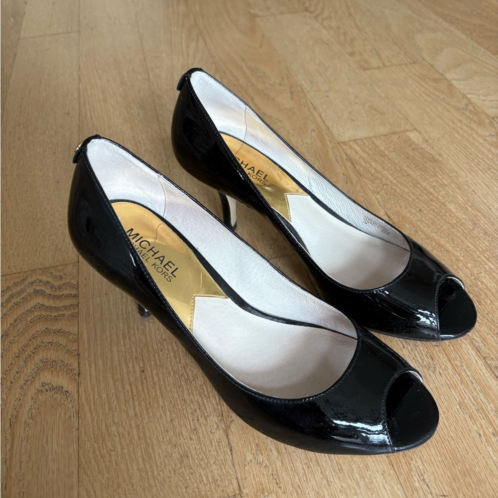 Michael Kors Glossy Black Peep Toe Heels